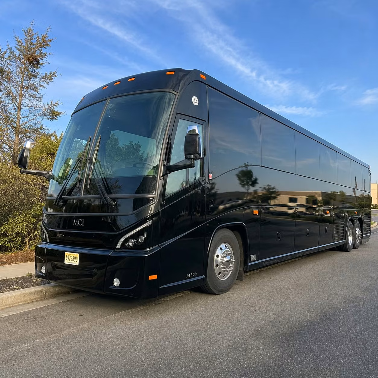 a charter bus is the smartest way for clearwater sports teams to travel long distance