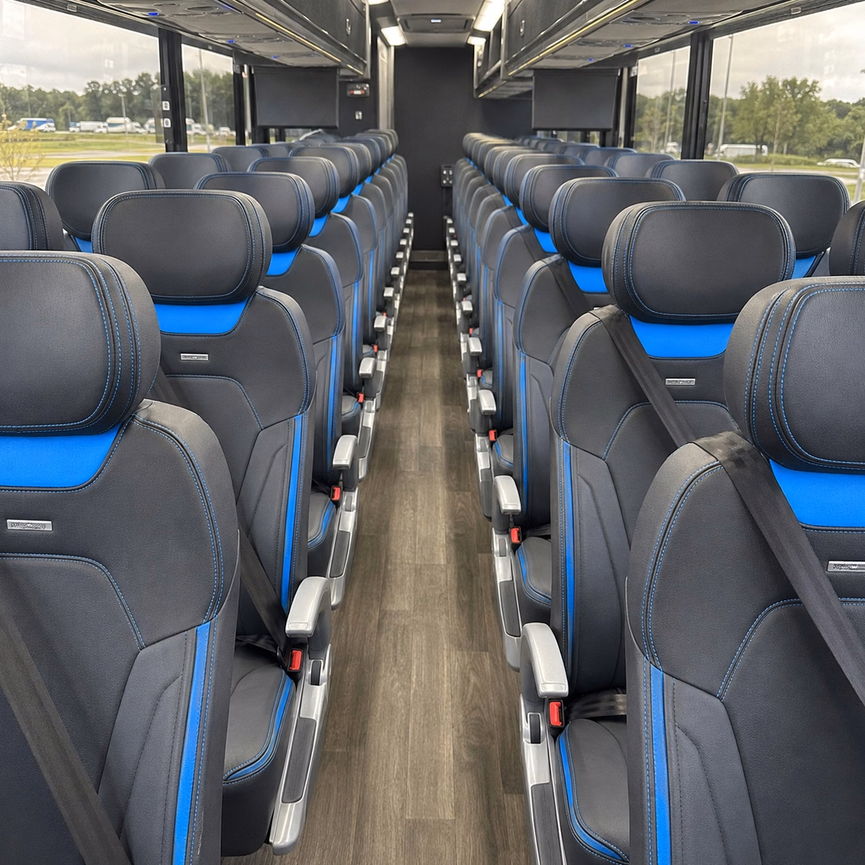 charter buses to amalie arena for tampa bay concerts